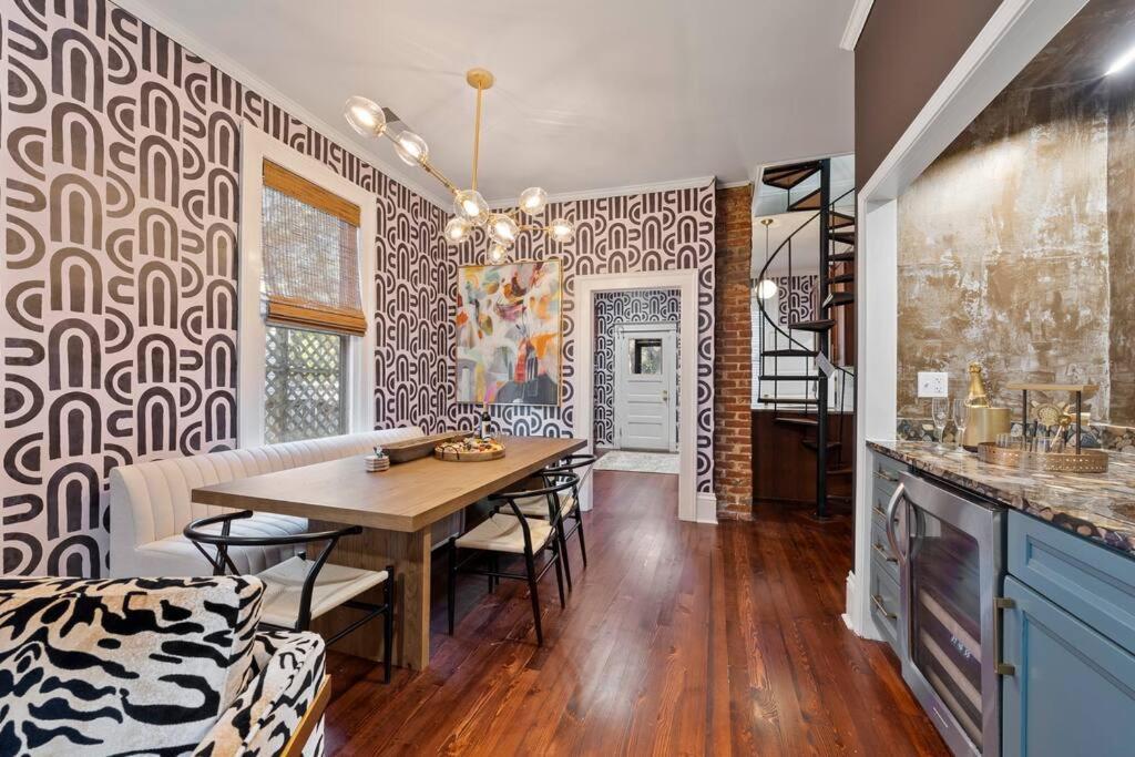 Large Historical Home W/ Fire Pit, Chef Kitchen. Memphis Bagian luar foto